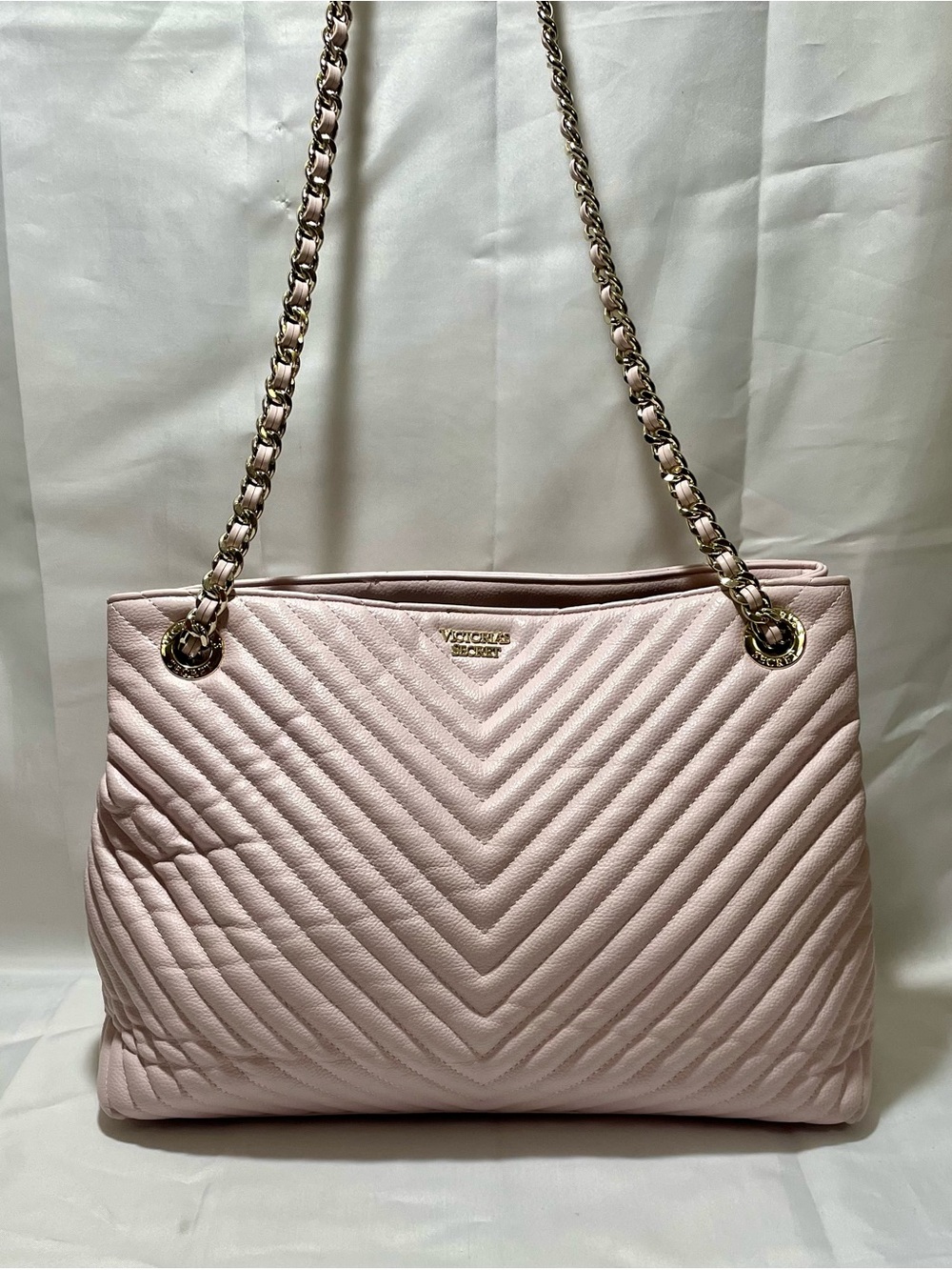 Victoria's Secret Blush Pink Pebbled V-Quilt Shoulder Tote Bag